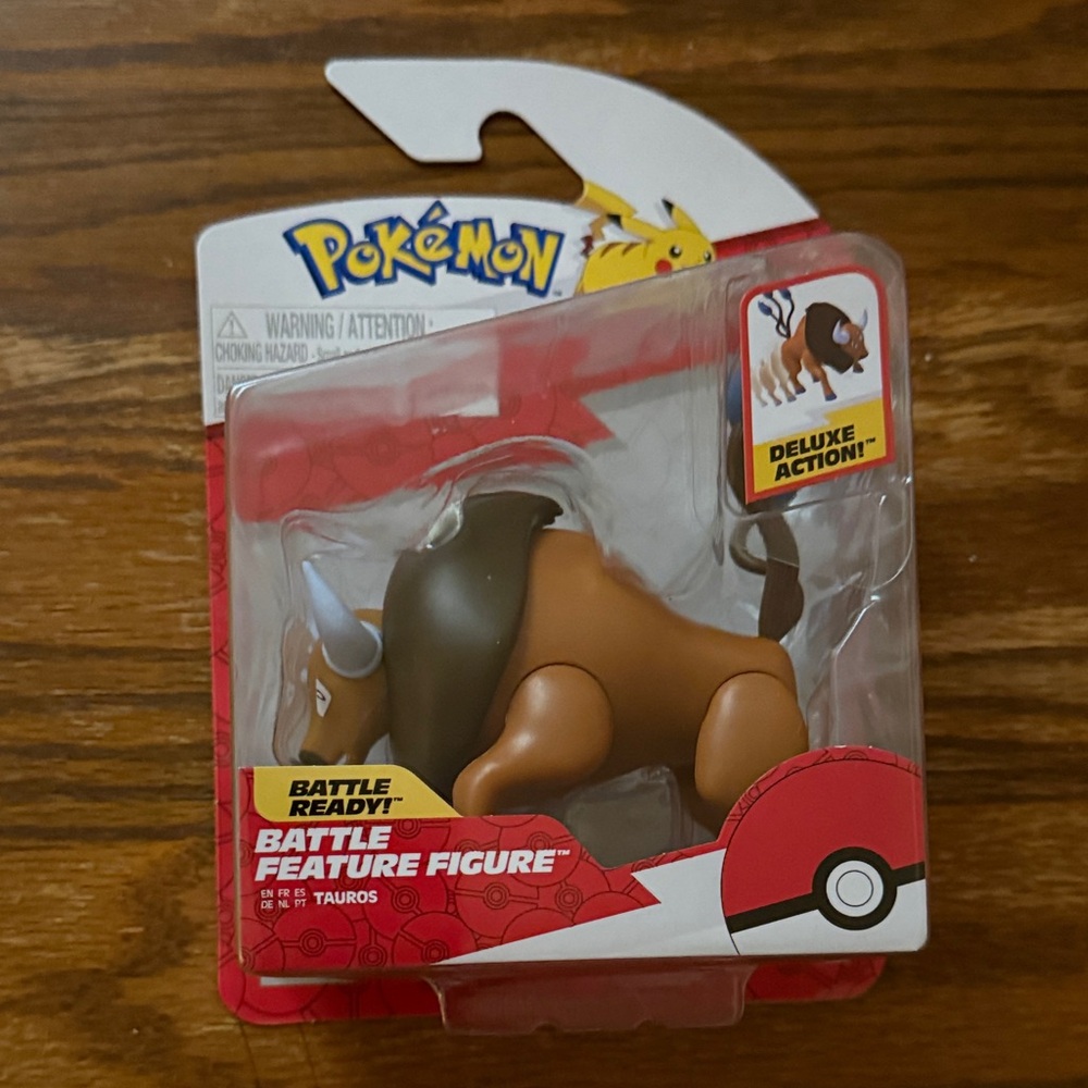 Pokemon Tauros Deluxe Action Figure
